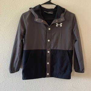 UA hooded jacket youth XS